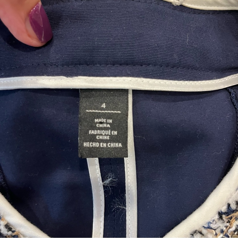 White House Black Market Navy Cropped Blazer with gems - Picture 6 of 12